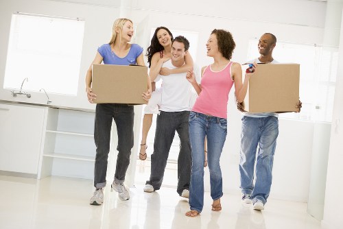 Local man with van service for home moves in Camberwell